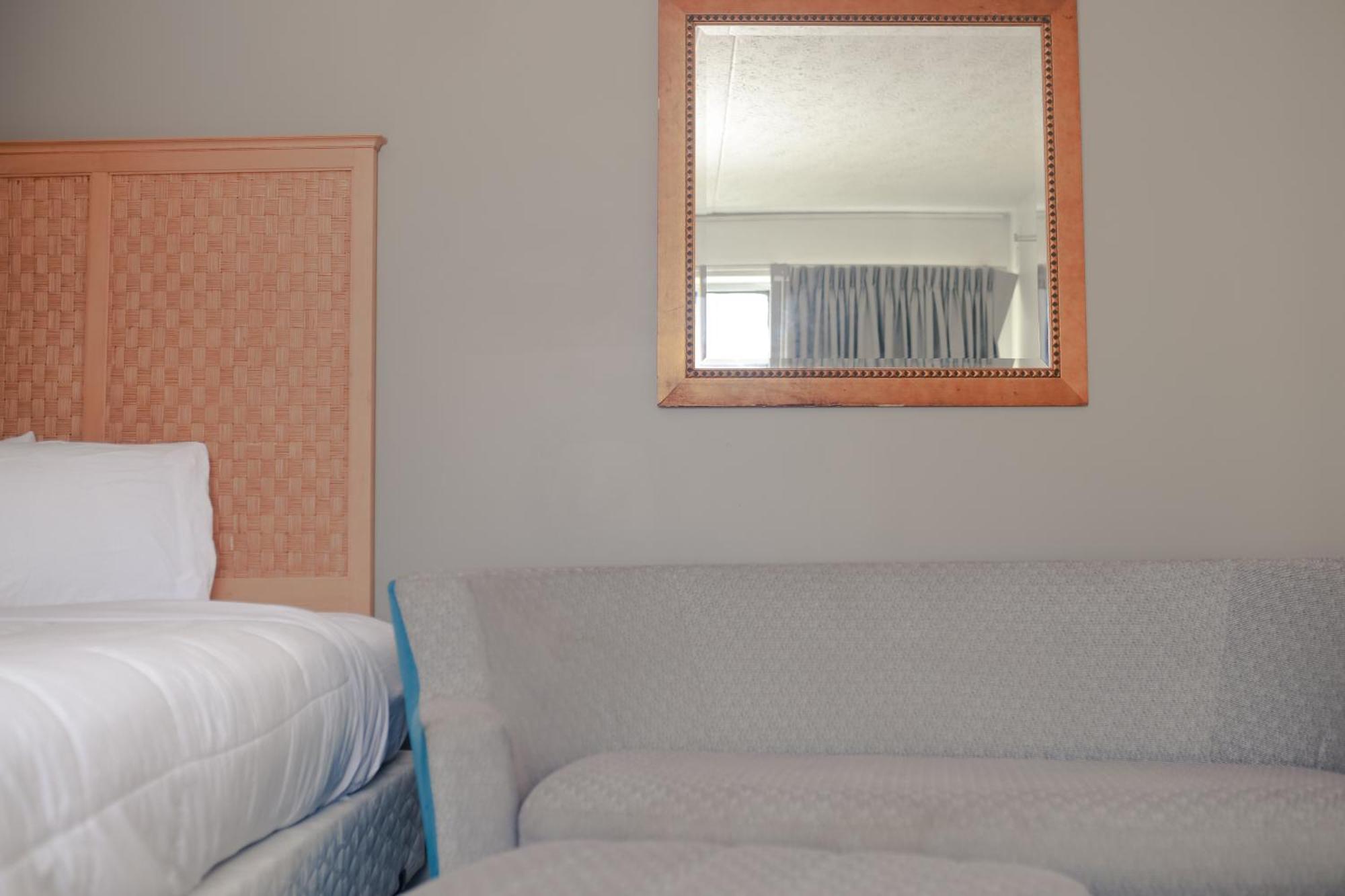 Southern Breeze Ocean Front Hotel Myrtle Beach Exterior foto