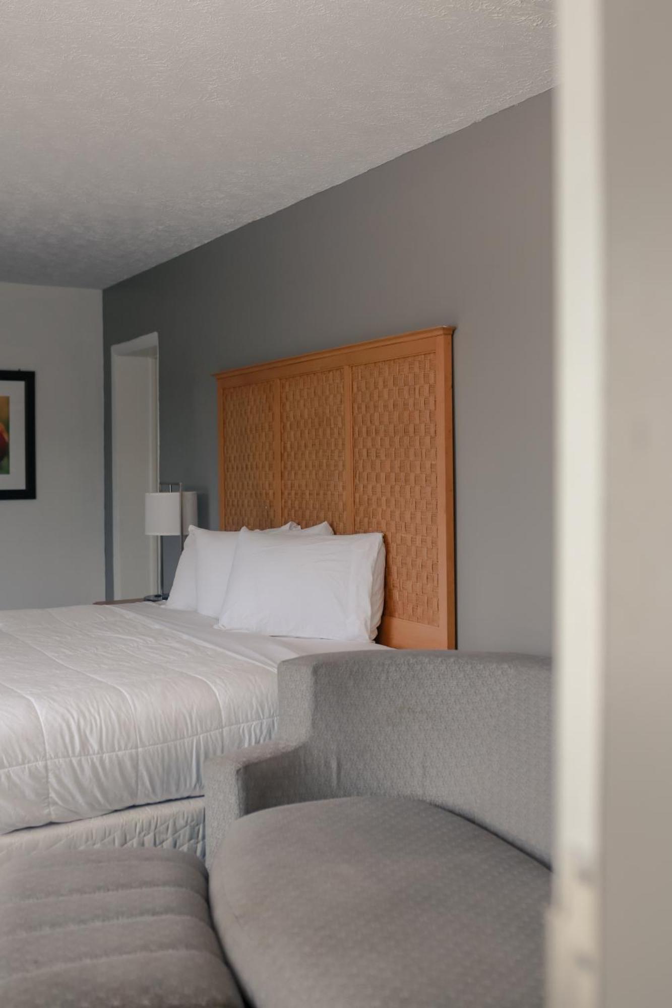 Southern Breeze Ocean Front Hotel Myrtle Beach Exterior foto